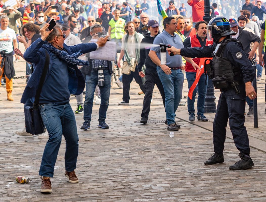 Νέος γύρος διαδηλώσεων στη Γαλλία: Απαγορεύσεις κυκλοφορίας και αυξημένα μέτρα ασφαλείας
