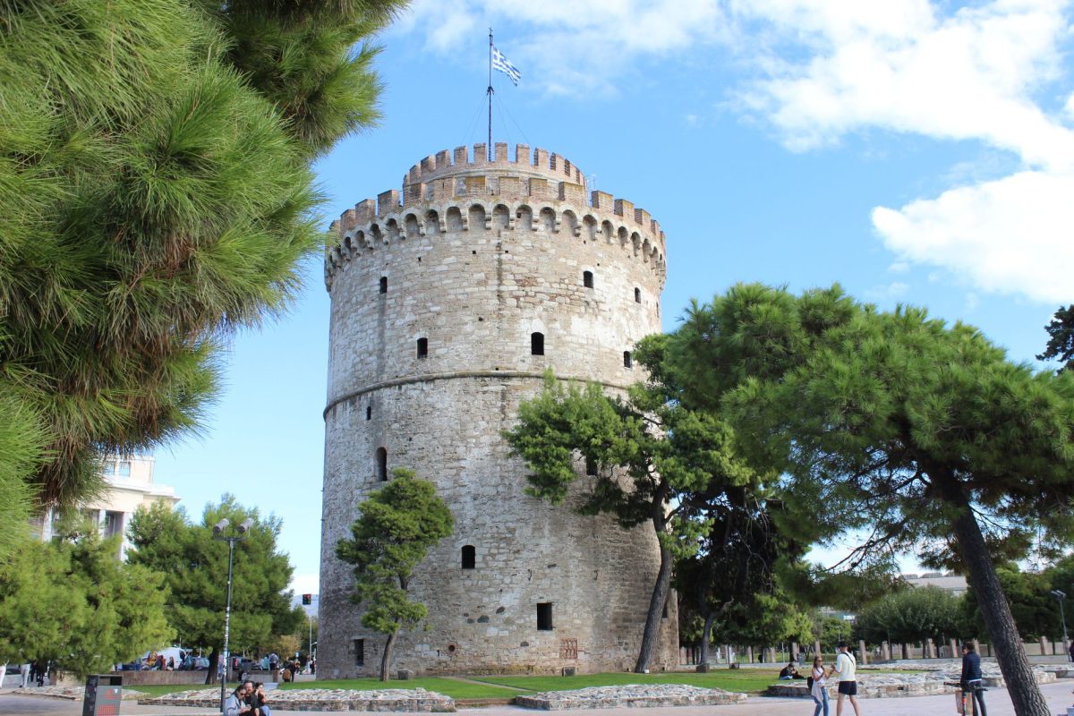 Μαθητική παρέλαση στη Θεσσαλονίκη για την επέτειο της 28ης Οκτωβρίου