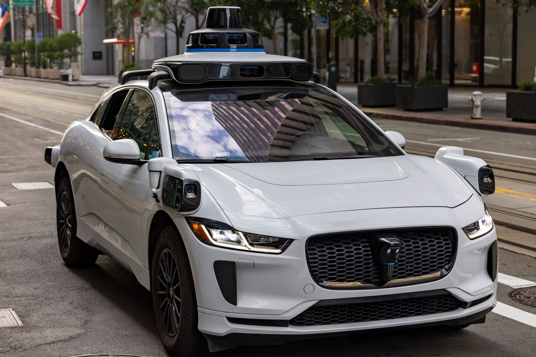 Η inDrive σχεδιάζει δοκιμές robotaxi στο Καζακστάν το 2027 με Pony.ai και Nvidia