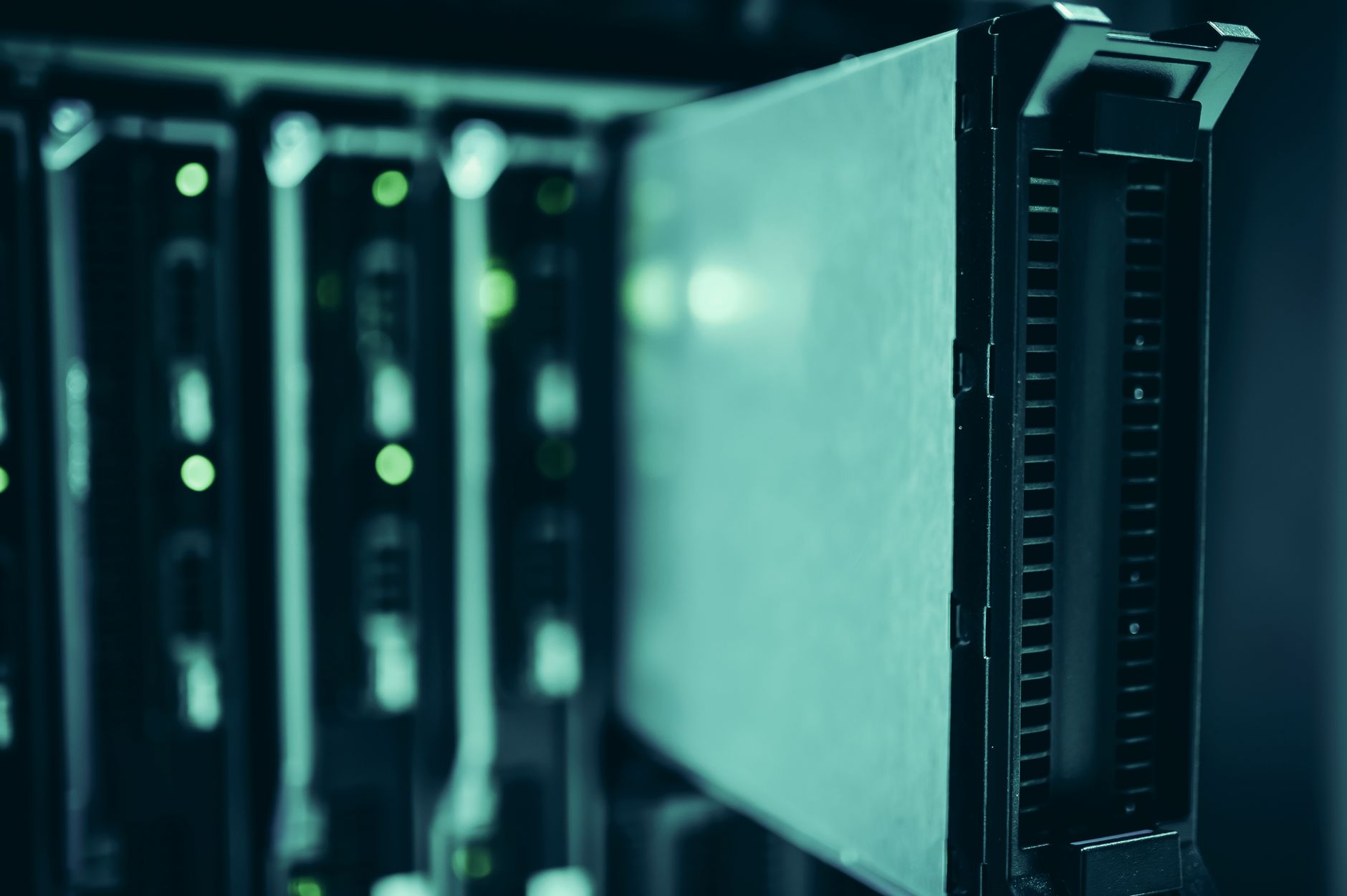 Η Amazon σταματά τις μυστικές συμφωνίες για data centers, ακολουθώντας τη Microsoft