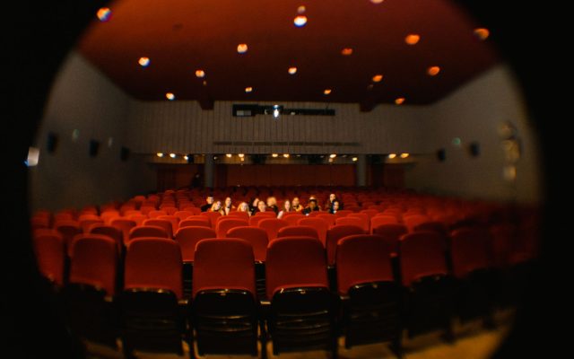 Το «VelociPastor 2» ενθουσιάζει το κοινό του FilmQuest ως γιορτή του χειροποίητου κινηματογράφου στην εποχή της AI