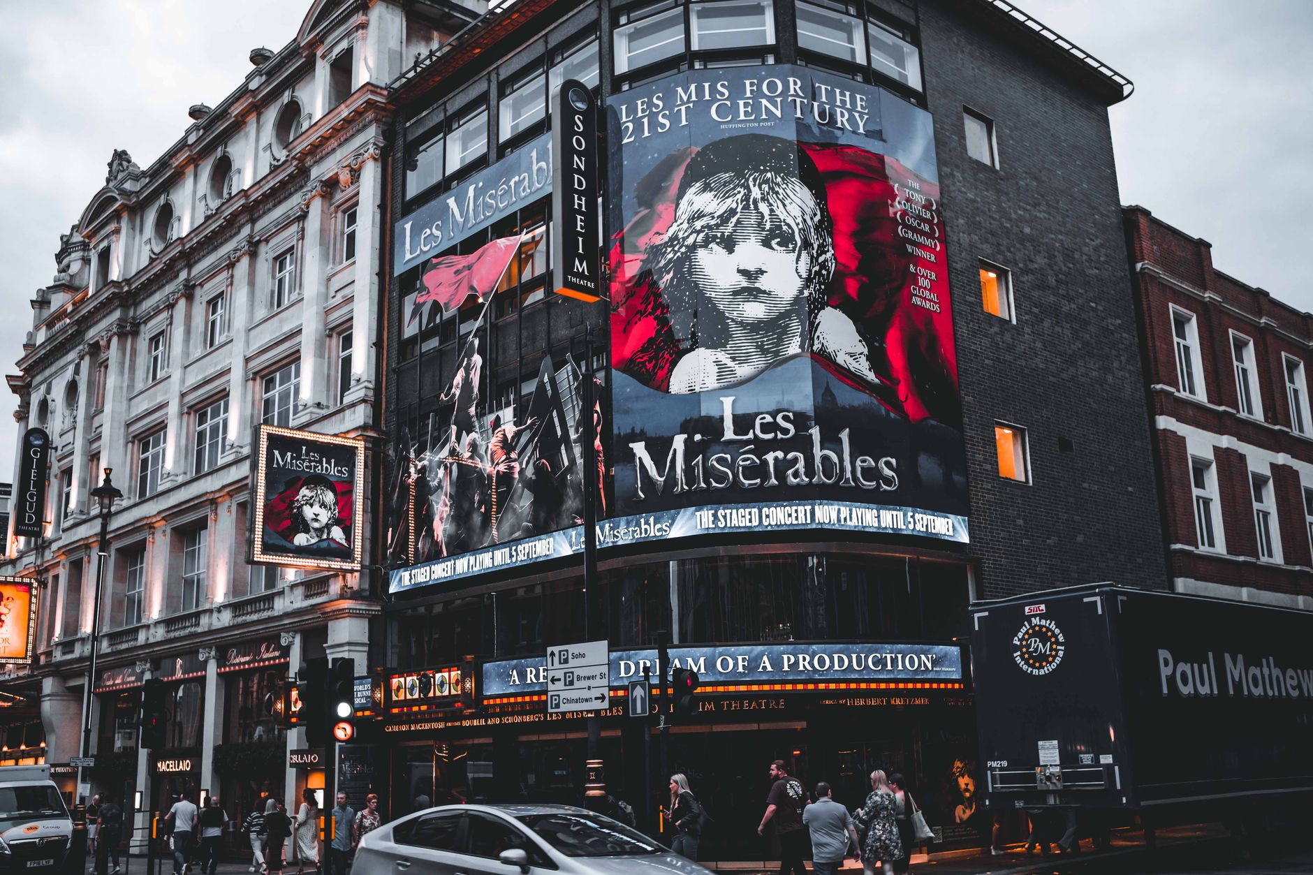 Το μιούζικαλ «The Notebook» έρχεται στο West End, στο νέο θέατρο Judi Dench